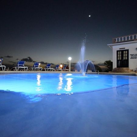 Beyond Sunset Resort & Villas Treasure Beach Exteriör bild